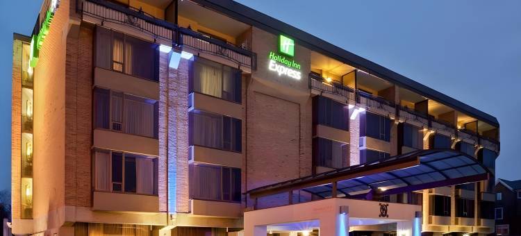 Holiday Inn Express 底特律伯明翰(Holiday Inn Express Detroit-Birmingham)图片