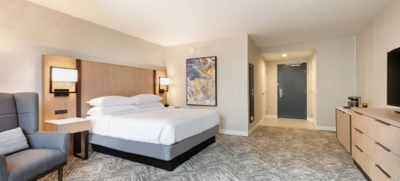 坎顿市中心希尔顿逸林酒店(DoubleTree by Hilton Canton Downtown)图片