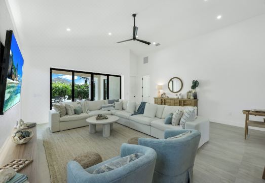 Gulf Haven Hideaway: Naples 4BD Oasis - Pool + Spa Hotel Overview