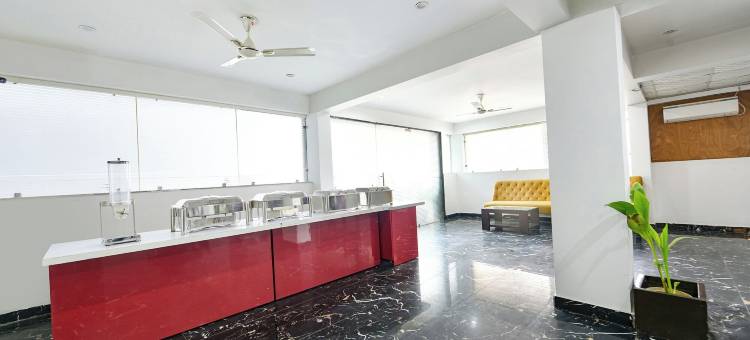 Fabhotel 城市套房(Hotel Pearl Pavillion - Nr Medanta the Medicity, Gurugram)图片