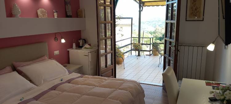 雷提吉亚别墅家庭旅馆(B&B Villa Letizia)图片