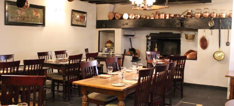 老国王武器酒店(Old Kings Arms Hotel)图片