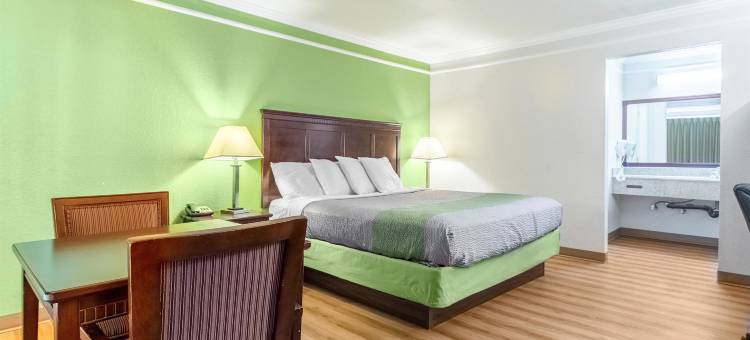 金斯堡6号汽车旅馆(Motel 6 Kingsburg, CA)图片