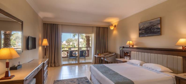 宁静阿尔法海滩酒店(Serenity Alpha Beach - Ex Serenity Makadi Beach)图片