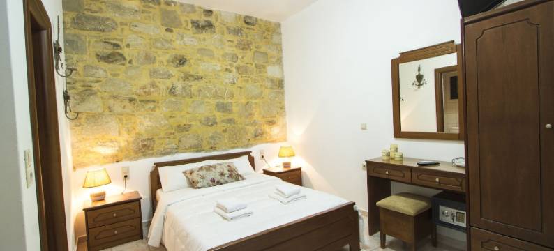 阿加拉托斯传统客房(Agarathos Traditional Rooms - Pool - Kaliviani -on the Road to Balos)图片