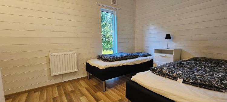 华纳莫普洛斯琼湖露营酒店(Värnamo Camping Prostsjön)图片