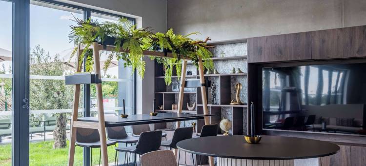 Kyriad夏托鲁北部机场(Kyriad Chateauroux Nord - Aéroport)图片