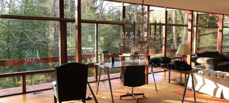 Unique and Secluded Country Estate Near Pittsburgh图片