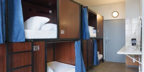 里昂中心旅館
