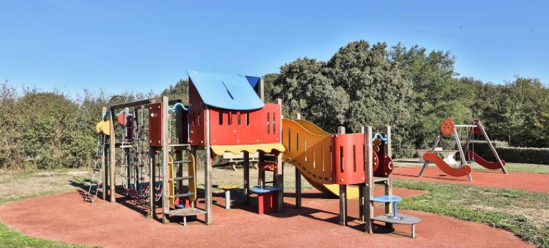 布热内区皮埃尔度假法义公寓式酒店(Résidence Pierre & Vacances le Domaine de Bourgenay)图片