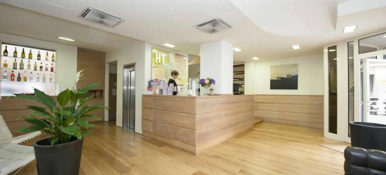 旅游酒店(Hotel Touring)图片