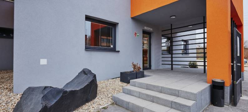 酒店与餐厅度假村 Barca - 营地(Holiday Houses Barca)图片