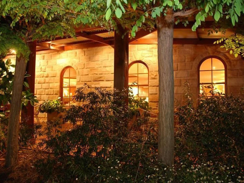 坎贝尔敦艾尔米塔什莫泰