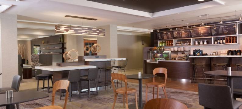 格林维尔斯巴坦堡机场万怡酒店(Courtyard Greenville-Spartanburg Airport)图片