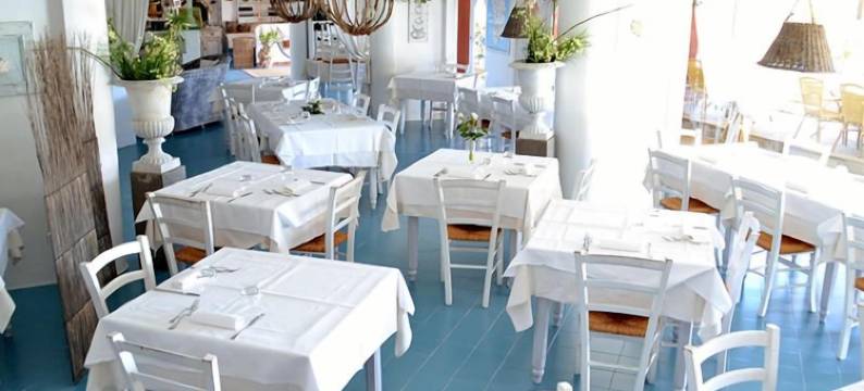 雷纳比安卡库尼亚讷韦尔德旅居酒店(Rena Bianca Cugnana Verde Residence)图片