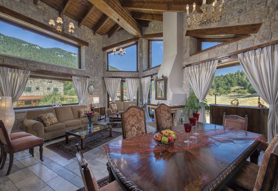 VIP Chalet 4 Seasons Hotel Overview