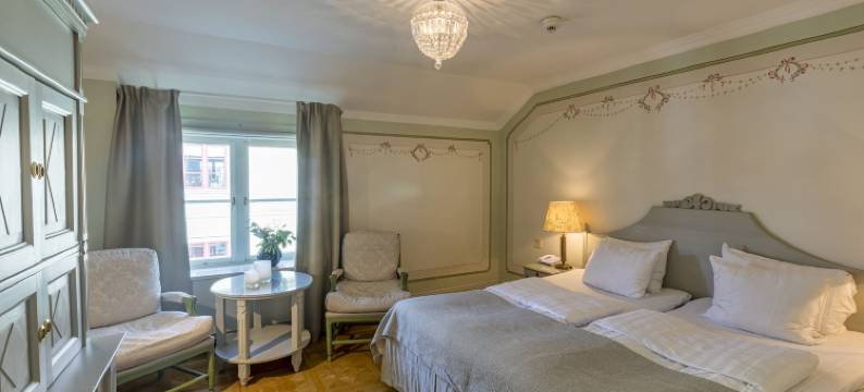 格里普斯霍姆斯瓦尔德舒斯酒店(Gripsholms Värdshus)图片