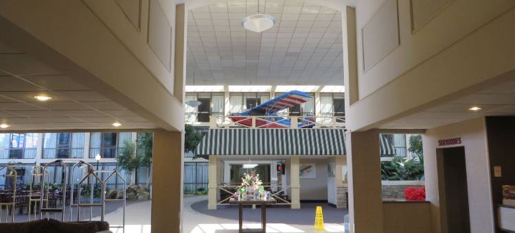 哥伦布机场戴斯酒店(Days Inn by Wyndham Columbus Airport)图片