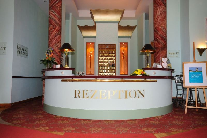 Parkhotel KlüschenbergOver view