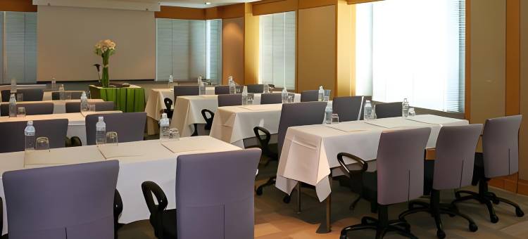 芝加哥迪尔菲尔德/林肯郡智选假日套房酒店(Holiday Inn Express & Suites Chicago-Deerfield/Lincolnshire)图片