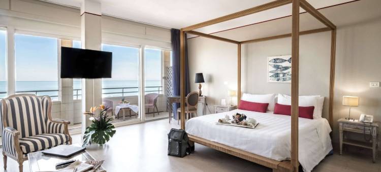 新那阿斯特酒店(Hotel Sina Astor)图片