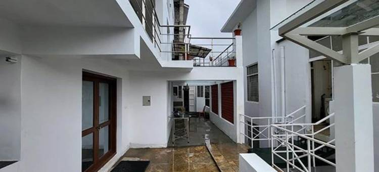 Fabhotel 斯里瓦里开间公寓(FabHotel Sri Vari Studio Apartment)图片