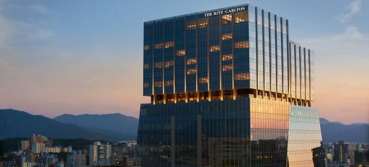 福冈丽思卡尔顿酒店(The Ritz-Carlton, Fukuoka)图片