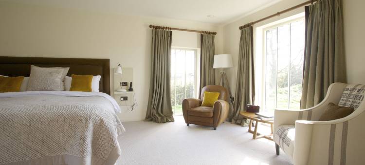 普卢姆菲泽斯住宿加早餐旅馆(The Plume of Feathers)图片