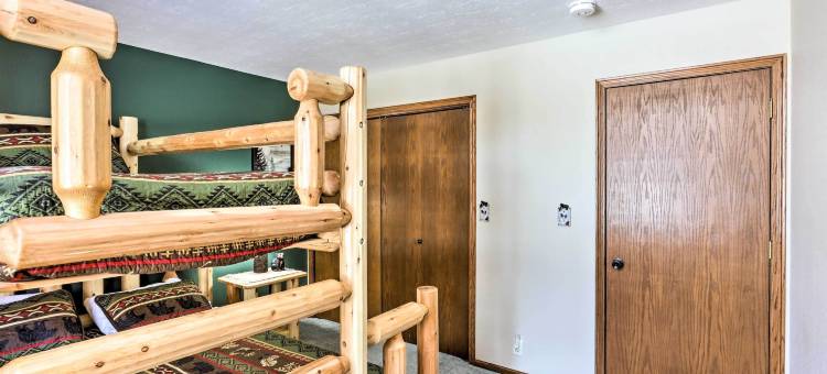 带火坑和码头的比弗湖度假胜地！(Beaver DAM Lake Retreat w/ Fire Pit & Dock!)图片