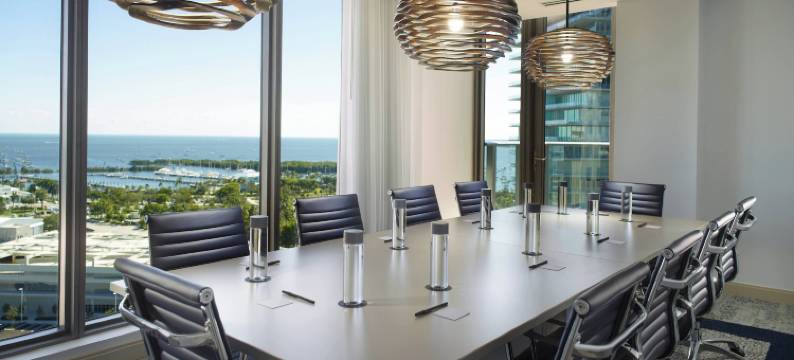 迈阿密科科纳特格罗夫万怡酒店(Courtyard by Marriott Miami Coconut Grove)图片