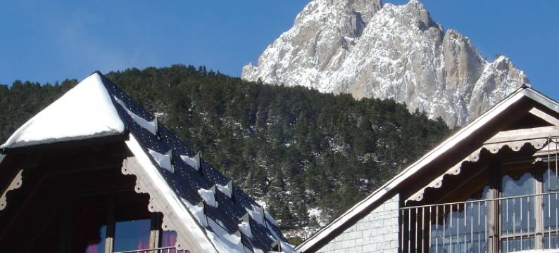 伊萨斯山谷酒店(Hotel Valle de Izas)图片