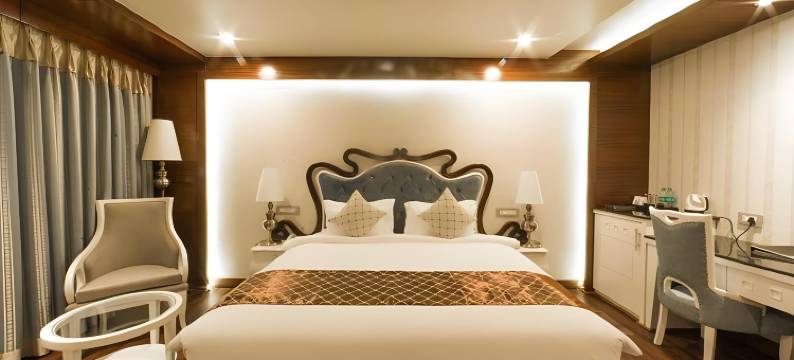 科斯塔海滨公寓(Costa Riviera Hotel)图片