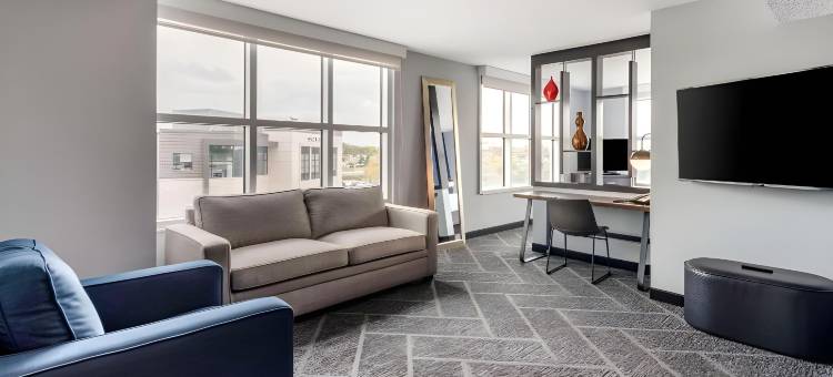 明尼阿波里斯-马普勒格罗韦坎布里亚酒店(Cambria Hotel Minneapolis Maple Grove)图片