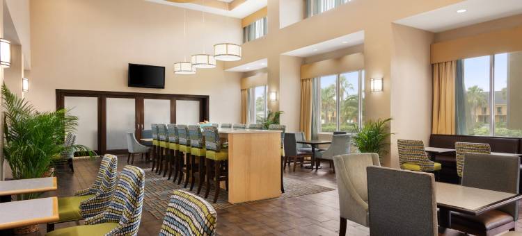 不伦瑞克欢朋套房酒店(Hampton Inn & Suites Brunswick)图片