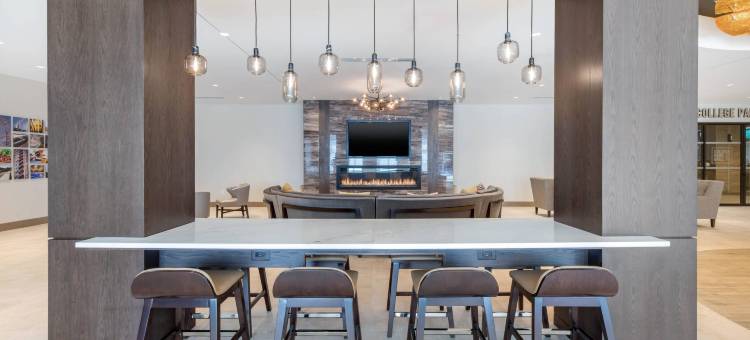 大学公园市坎布里亚酒店(Cambria Hotel College Park)图片