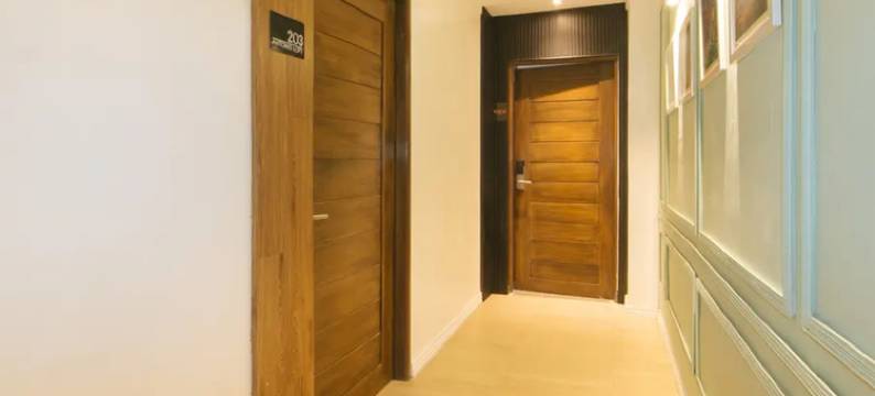 RedDoorz @ Antons Loft Designer Resort Pansol Calamba Laguna图片