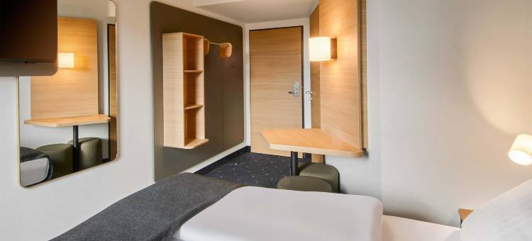 巴特洪堡民宿酒店(B&B HOTEL Bad Homburg)图片