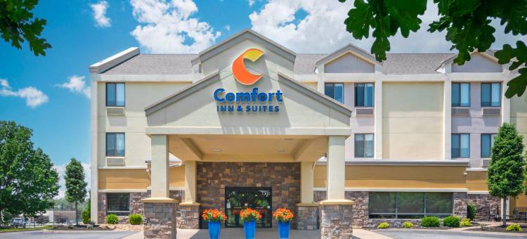近欢闹世界舒适套房酒店(Comfort Inn & Suites Kansas City - Northeast)图片