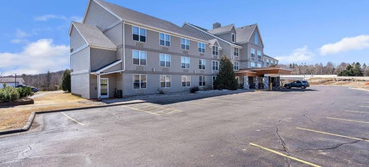 神灵山附近德卢斯套房酒店(Duluth Inn & Suites Near Spirit Mountain)图片