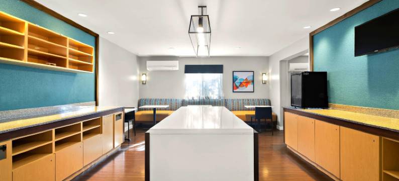 盐湖城联合堡美茵斯坦套房酒店(MainStay Suites Salt Lake City Fort Union)图片