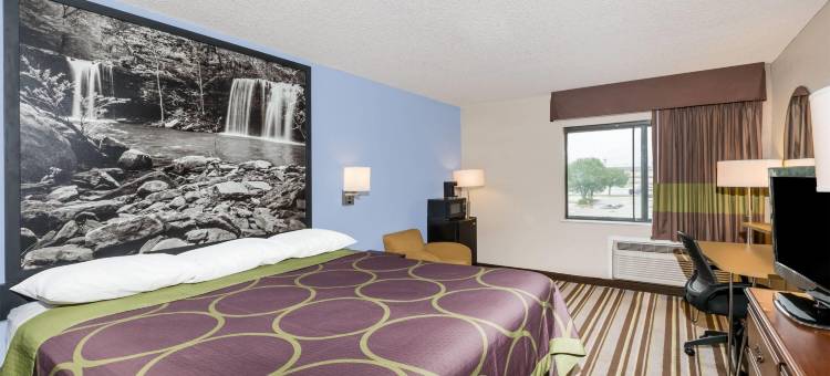 琼斯伯勒速8酒店(Super 8 by Wyndham Jonesboro)图片