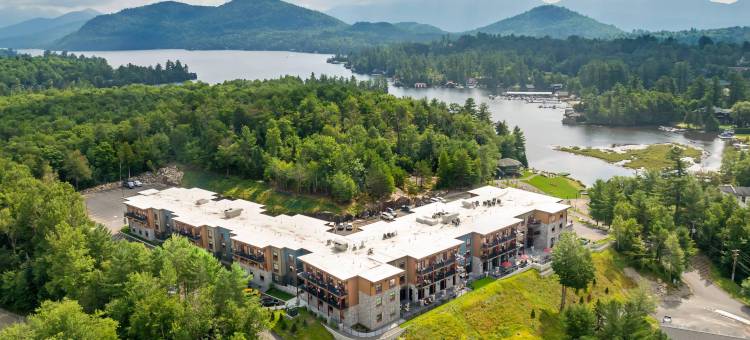 坎布里亚酒店-普莱西德湖湖畔度假村(Cambria Hotel Lake Placid - Lakeside Resort)图片