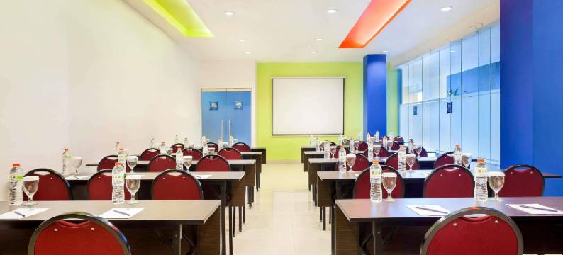 宜必思快捷雅加达西克尼酒店(Ibis Budget Jakarta Cikini)图片