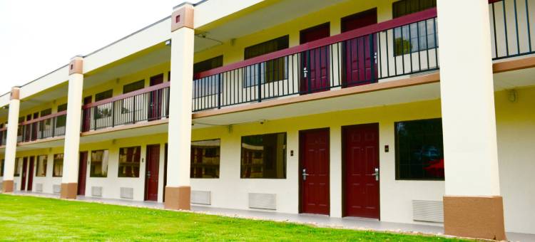 红顶套房酒店-柯玛斯阿森斯(Red Roof Inn & Suites Commerce - Athens)图片