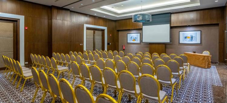 阿布扎比瑞克索斯海滨酒店(Rixos Marina Abu Dhabi)图片