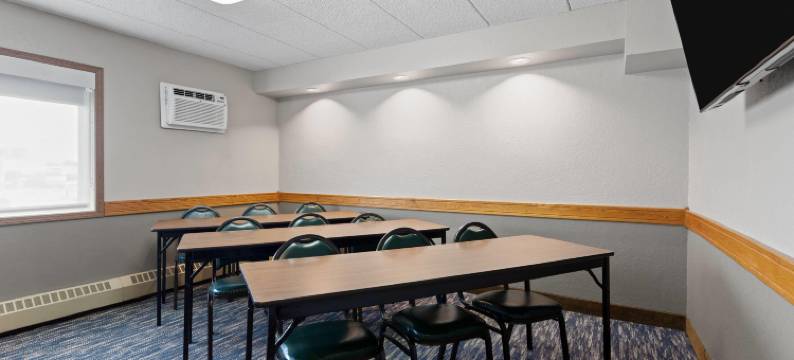 罗索温德姆美吟温德姆酒店(AmericInn by Wyndham Roseau)图片