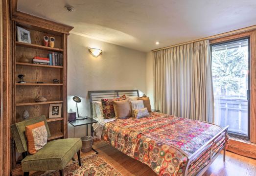 Updated Condo Walk to Vail Village and Ski Shuttle! Hotel Overview