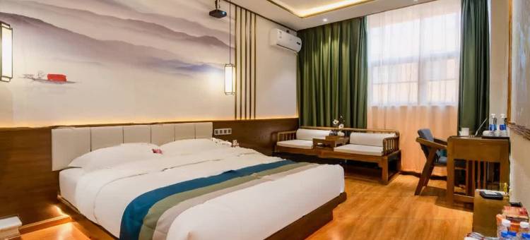 旅途精选酒店(曲靖小坡收费站店)图片