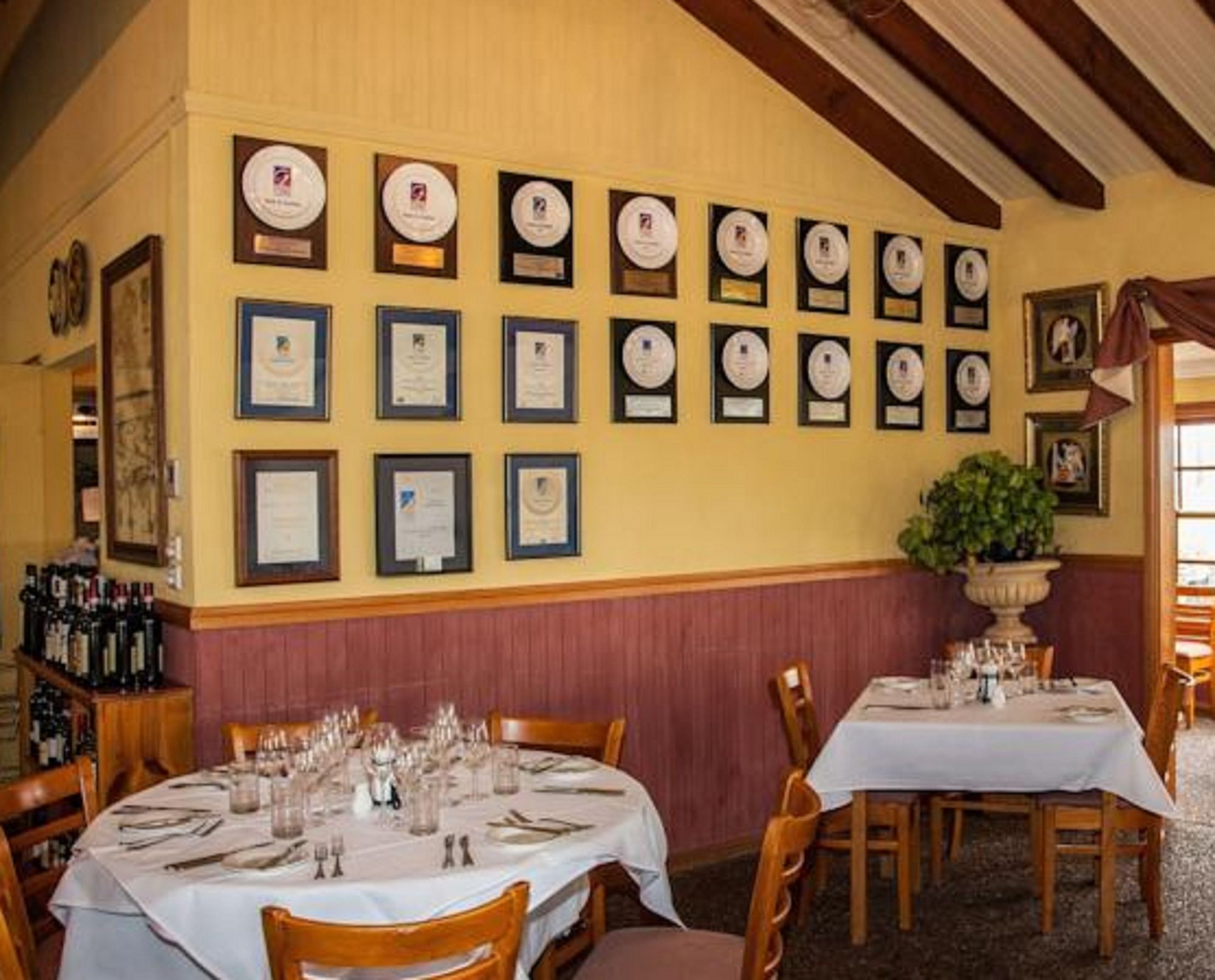 Hermitage LodgeOver view