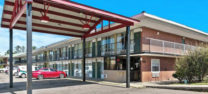 哈蒂斯堡大学区星级汽车旅馆(Star Motel Hattiesburg University Area)图片